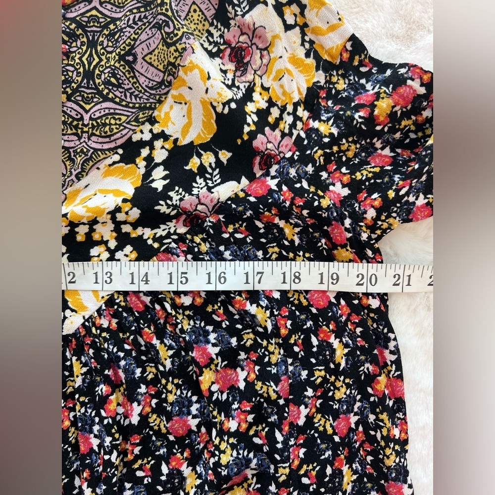 Free People Wildflower Fields Henley Top Size Small - Picture 6 of 9